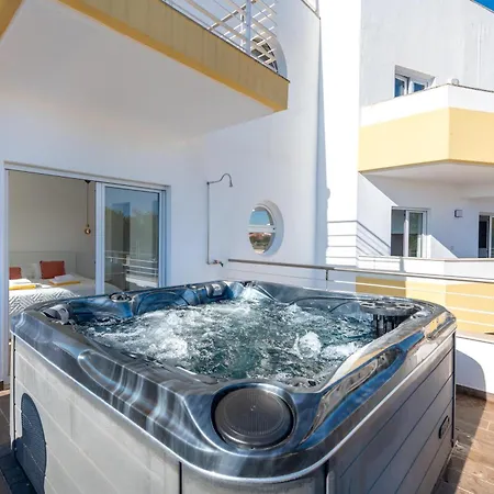 Ocean Drive - Oura - Jacuzzi - By Bedzy Albufeira