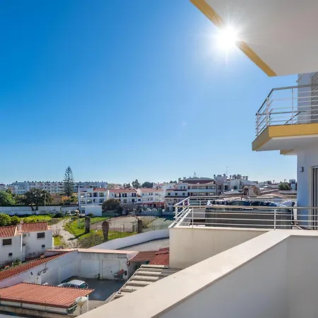 Ocean Drive - Oura - Jacuzzi - By Bedzy Lägenhet *