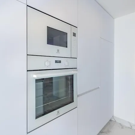 Ocean Drive - Oura - Jacuzzi - By Bedzy Apartamento Albufeira