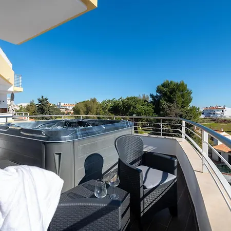 Apartment Ocean Drive - Oura - Jacuzzi - By Bedzy